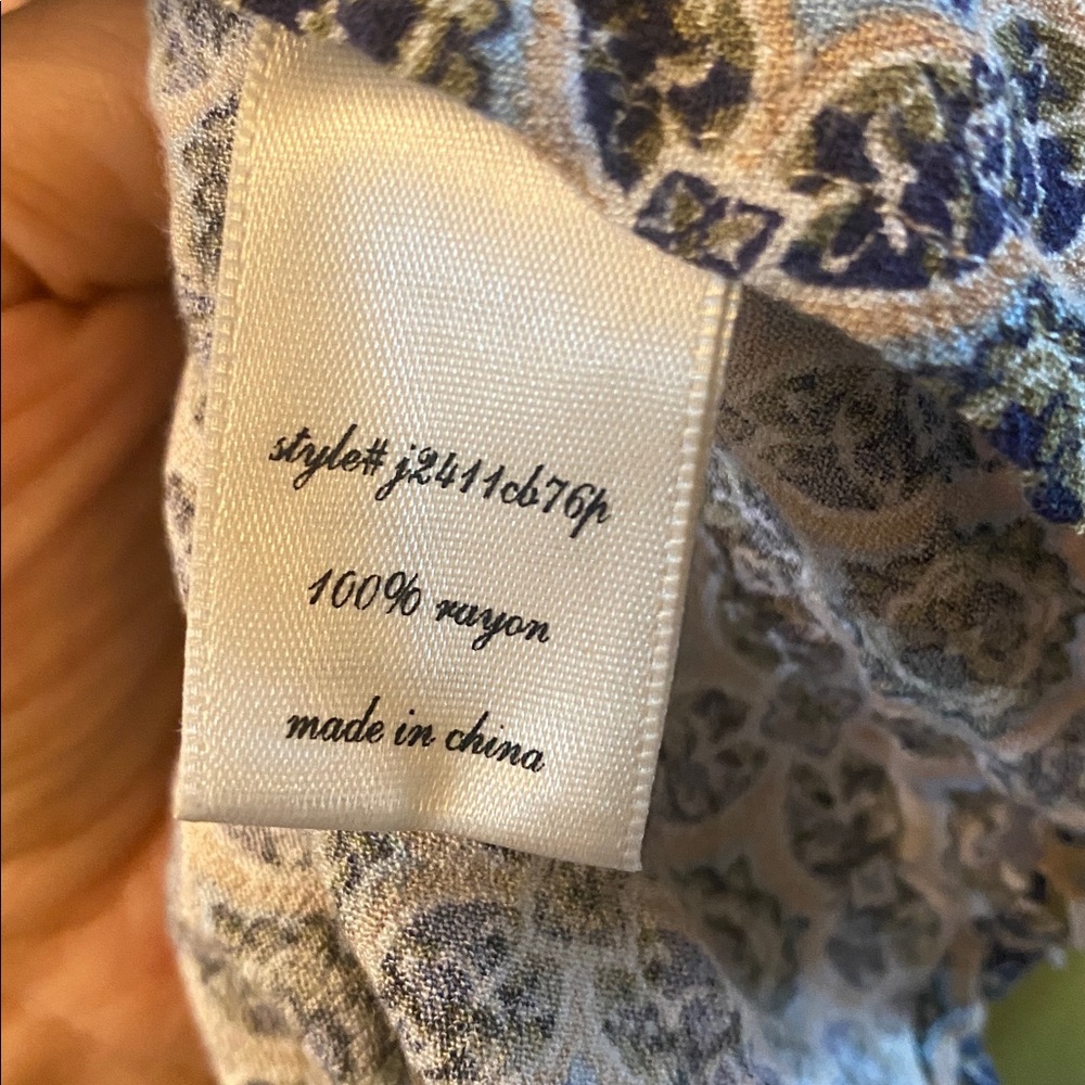Miami Blue Floral Women's Blouse - Picture 12 of 12